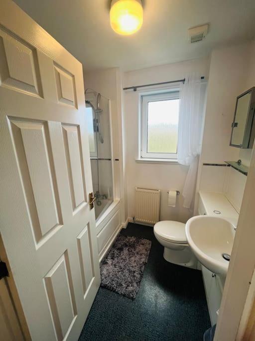 Lovely Entire 2 Bedroom Apartment Monifieth Buitenkant foto